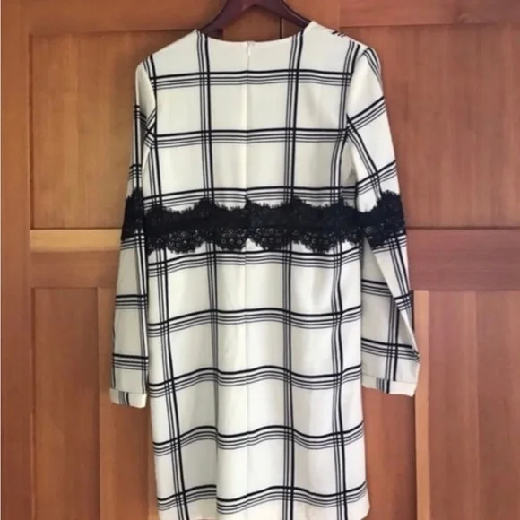 Nordstrom WAYF Shift Dress Cream Black Window Pane Lace Old Money Lux Ae… - Picture 3 of 4